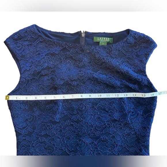 EUC LAUREN RALPH LAUREN Navy Lace Overlay Cap Sleeve Midi Sheath Dress Size 4 - Picture 11 of 14